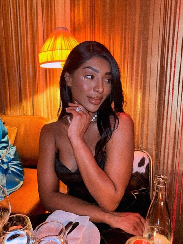 Portekizli Manken Bombayı Patlattı: Uyuşturucu ve fuhuş soruşturması kapsamında tutuklanan Portekizli model Tessy Ramos Correia, savcılık ifadesinde, 2021'de Antalya'da bir teknede Ekrem İmamoğlu ile cinsel ilişki yaşadığını açıkladı.