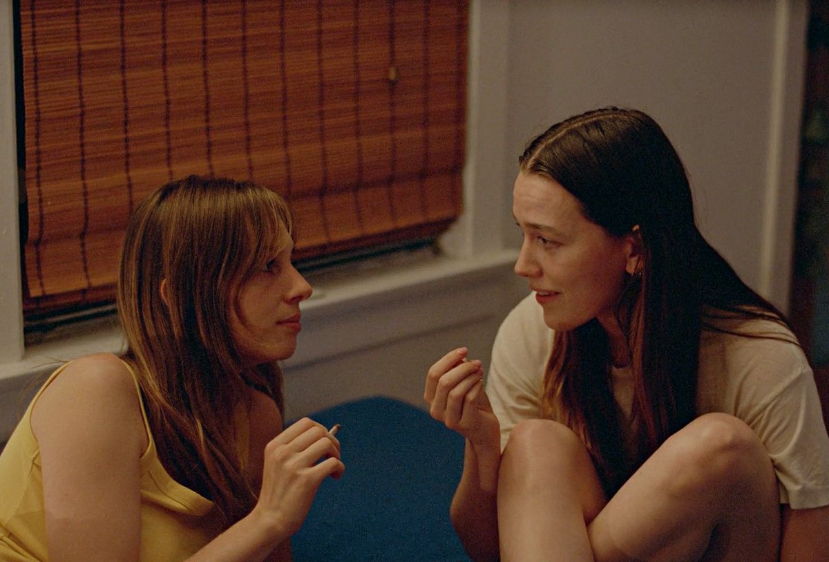 bestofvpedretti's tweet photo. victoria pedretti &amp; maya hawke in ''the non-actor''. https://t.co/af4QOJMCN1