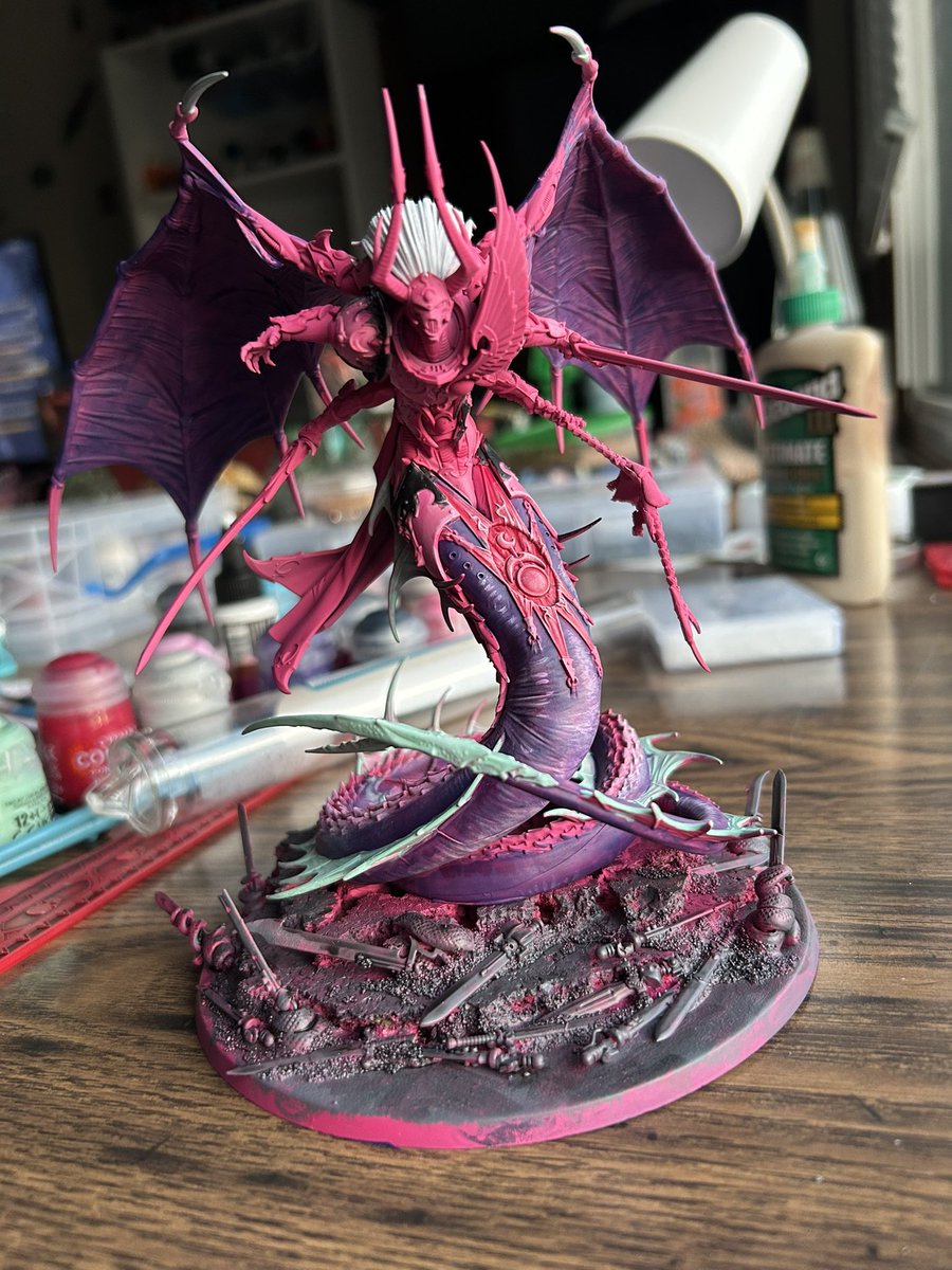 Beefarudy's tweet photo. day 1 of 1 trillion painting this guy on hard mode (no airbrush) https://t.co/JtZ45RZsZt