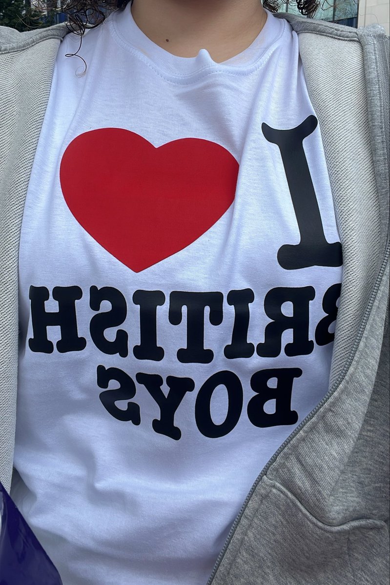 dilastark's tweet photo. Dolabımdaki en güzel parça olduğu için hızımı alamayıp pp yaptım https://t.co/gvD96QlXvQ