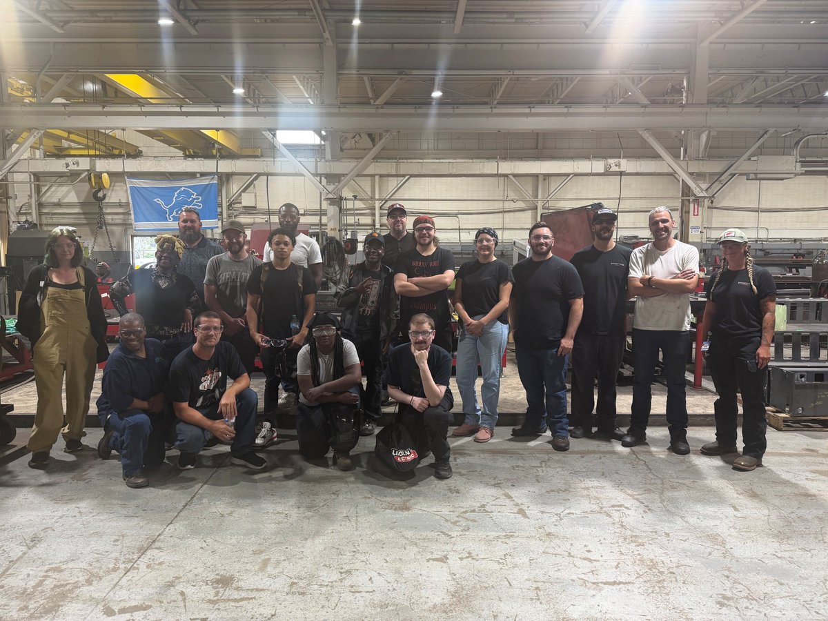 DynastyFab_'s tweet photo. At Dynasty Fab, our mission is simple: Creating opportunities for hardworking Americans. That's why we're proud to open our doors to students from M3 Maritime Manufacturing @MacombCollege  , giving them a firsthand look at the skilled trades, craftsmanship, and careers that power American manufacturing. The future is built by those willing to learn, work hard, and create something great.

#Manufacturing #SkilledTrades #WorkforceDevelopment #DynastyFab #MadeInAmerica #MacombCommunityCollege #M3