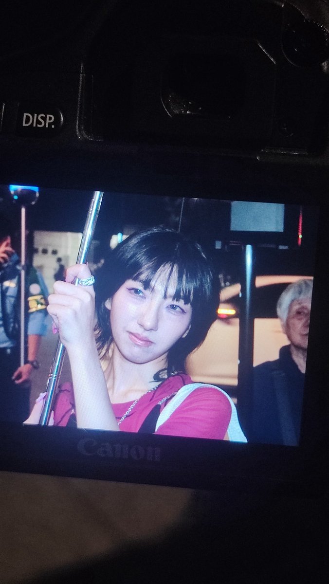 haru_nemuri's tweet photo. Me in front of the police officers who unjustly stopped us from crossing the crosswalk during the anti-current prime minister and government demonstration

現政権・首相に対するデモのあいだ
横断歩道を渡ることを不当に阻止する
警察官たちの前でのぼく https://t.co/QwrHQCyRXx