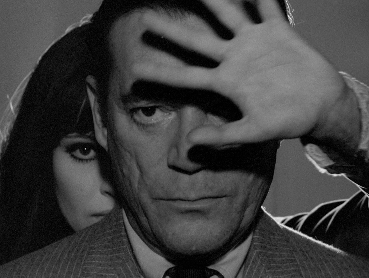 filmfr4me's tweet photo. Alphaville (1965)
director: Jean-Luc Godard https://t.co/ejQYSnKVgc