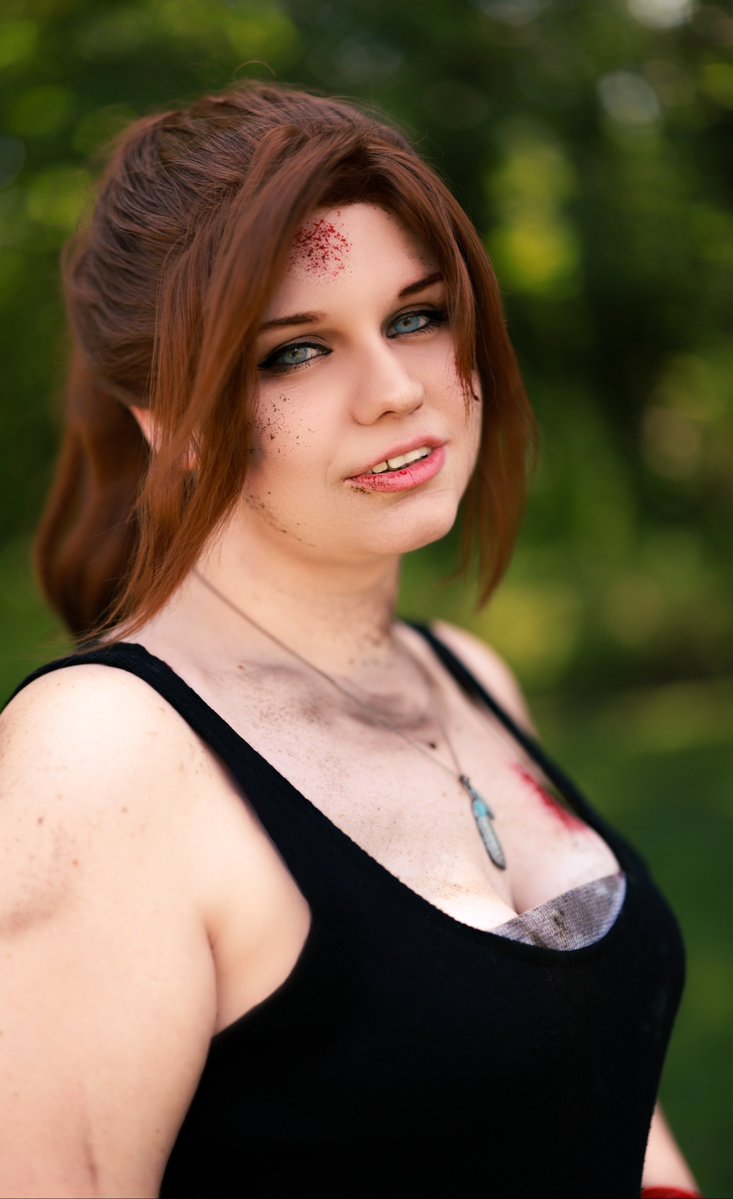 Cursed_Cos's tweet photo. Sherry- "Hey! You guys can adpot me"
Claire- "Adopt you ?"

I'm gonna upgrade her!
Character: Claire Redfield
Universe: @re_games 
📸:cosplayfotokes
Edit:me
#residentevil #REBHFun #biohazard #residentevilcosplay #ClaireRedfieldCosplay  #claireredfield #re2 #residentevil2 https://t.co/3eMUaUFMKT