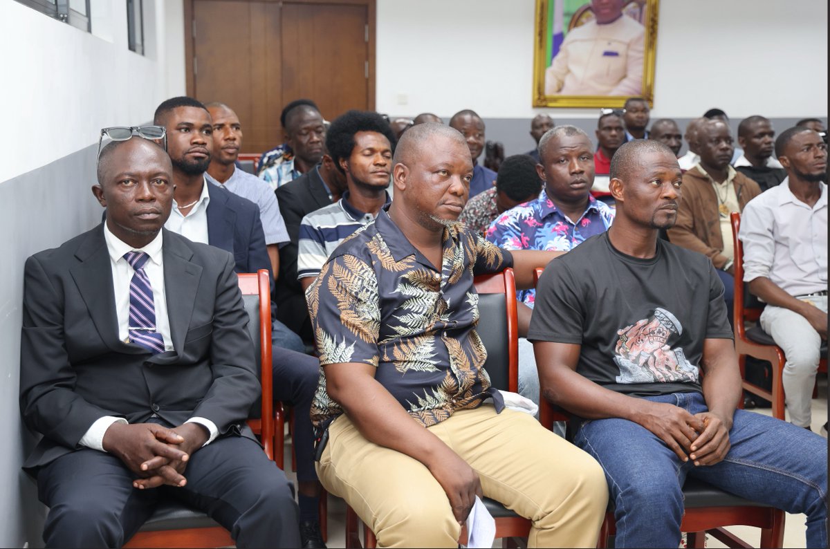 FSAsalone's tweet photo. As part of preparation for the ECOWAS Heads of State Summit, the Sierra Leone Foreign Service Academy conducted training for security personnel serving as Close Protection Personnel and drivers supporting official delegations.The training strengthened their capacity and readiness https://t.co/Moc2o2WGOV