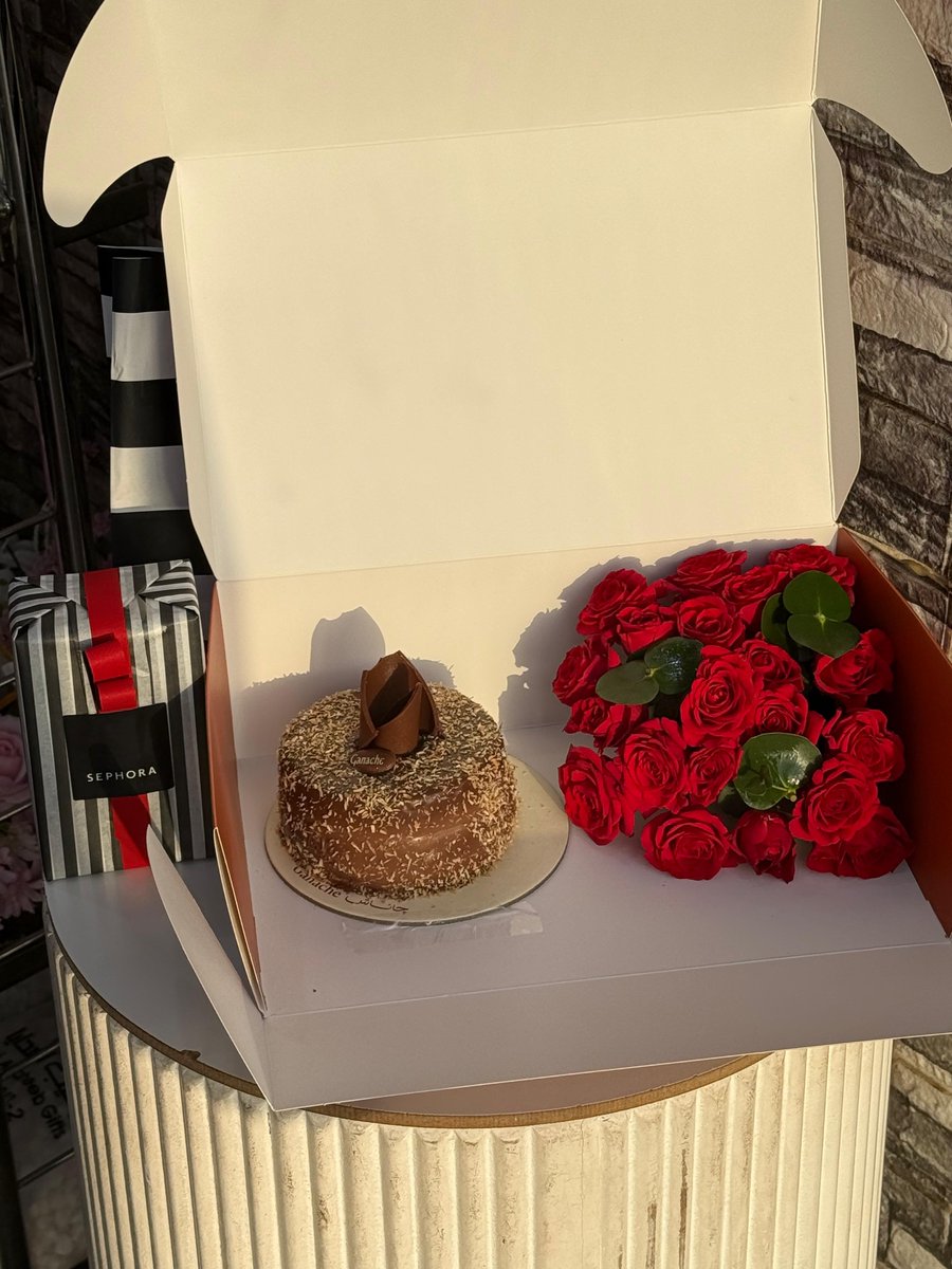 gifts_fahad's tweet photo. مندوب هدايا | جـدة 
. 
 ننسق هداياكُم حسب الرغبه وبكل حب وبالسعر المناسب✨🎁🎈 https://t.co/sRdCbvOFeI