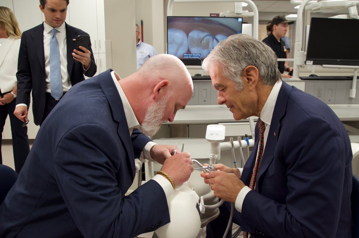 RepVanOrden's tweet photo. Wisconsin’s future healthcare workforce is being built right here at Chippewa Valley Technical College.

It was great to welcome CMS Administrator @DrOzCMS to #WI03 to tour CVTC’s Health Education Center and see firsthand how students are preparing to deliver high-quality care in communities across Wisconsin.