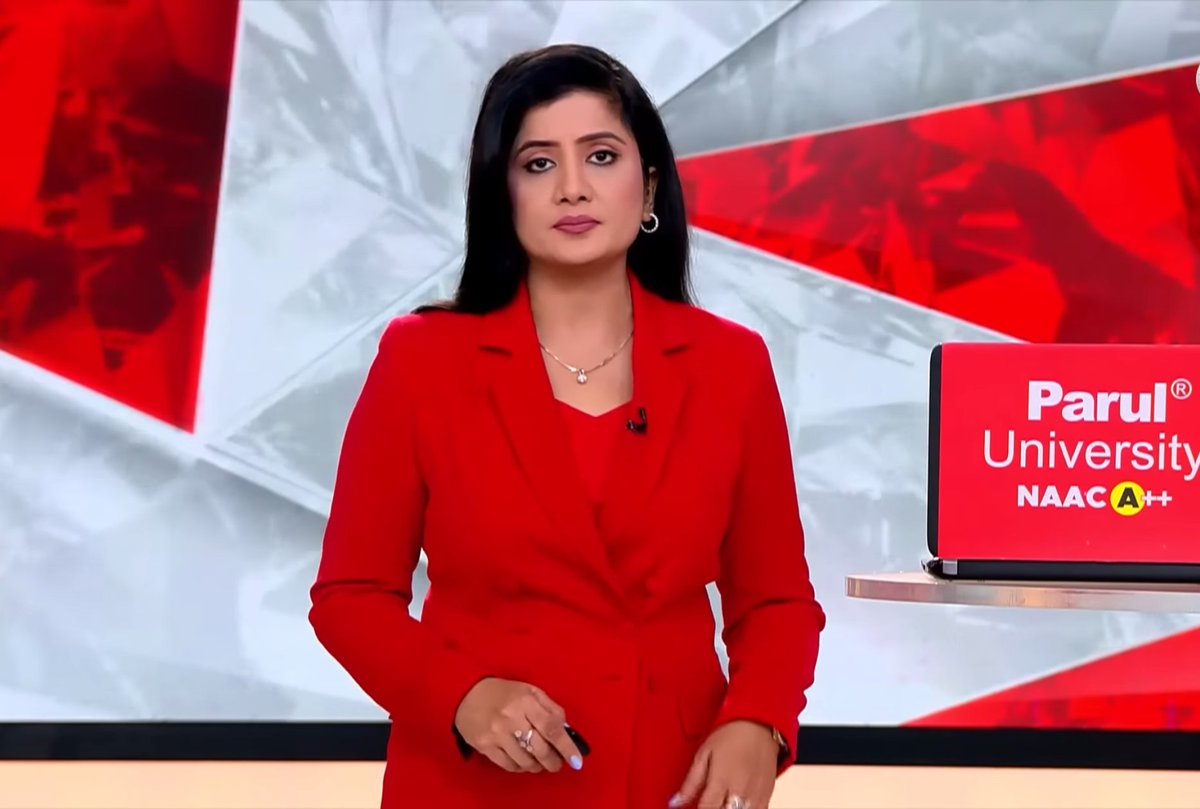 TARUNMI24's tweet photo. #Friday
❤️❤️❤️❤️
#redoutfit #aajtak #9BajGaye #EkAurEkGyarah
#LunchBreak #KhabreinAsardar #Khabrein7tak #Shankhnaad #Vishesh #Khabardar #makingmorningbeautiful #redlooks #prfect #Vishesh #Shankhnaad @nehabatham03 Didi https://t.co/rhwyLJ2YMU