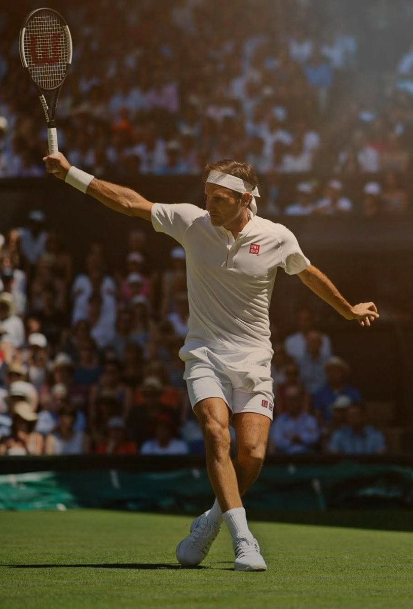 the_moon2050's tweet photo. #ويمبلدون ملك ويمبلدون 🐐🐐🐐❤️ #Wimbledon https://t.co/0iGbvNAI7x