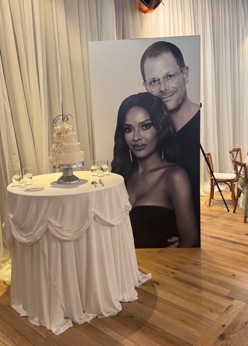 dorindadeadly's tweet photo. Filming at Stacey’s event #RHOP 🎥🌸 https://t.co/zdaSaz00kz