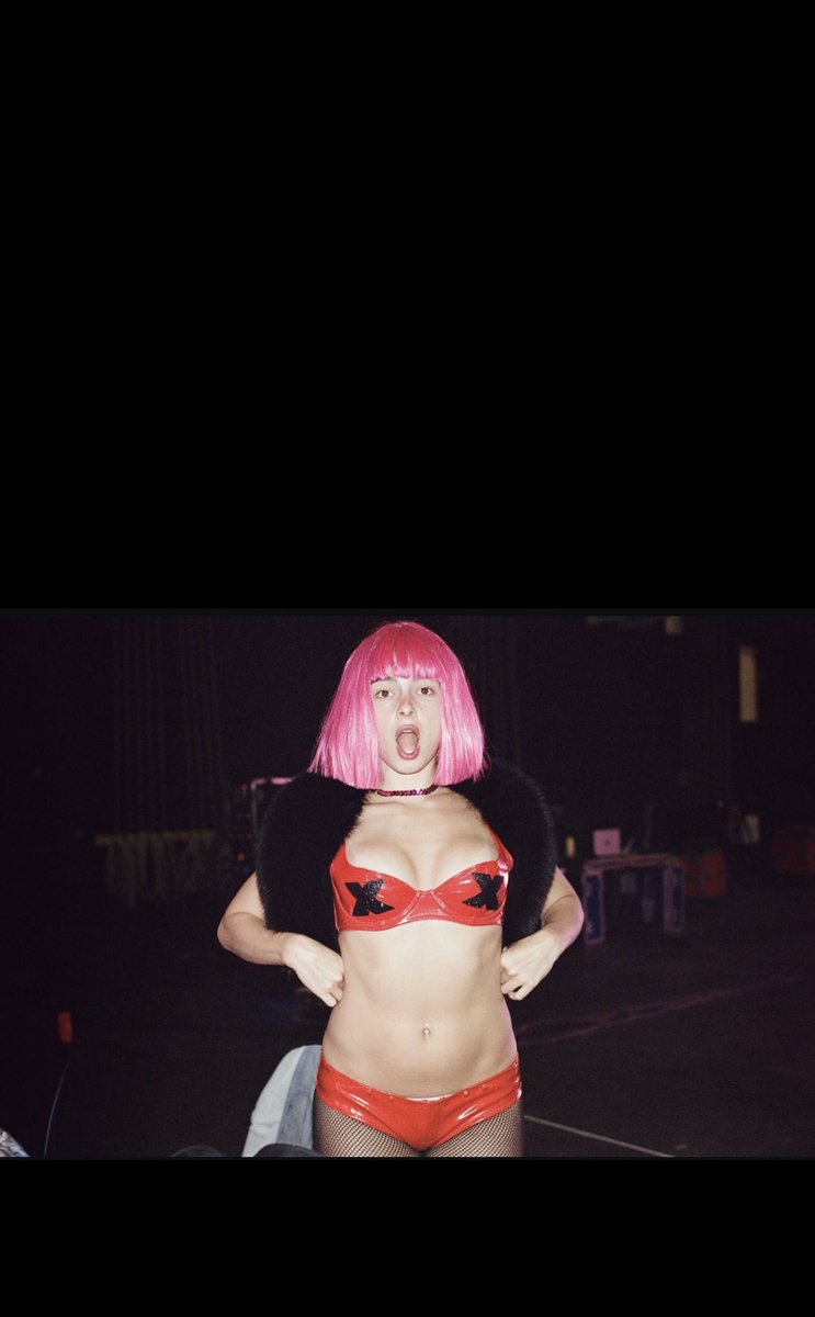 rollingstoneit tweet picture