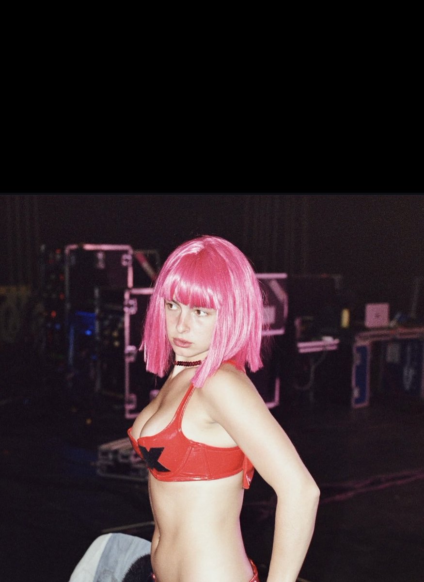 rollingstoneit tweet picture