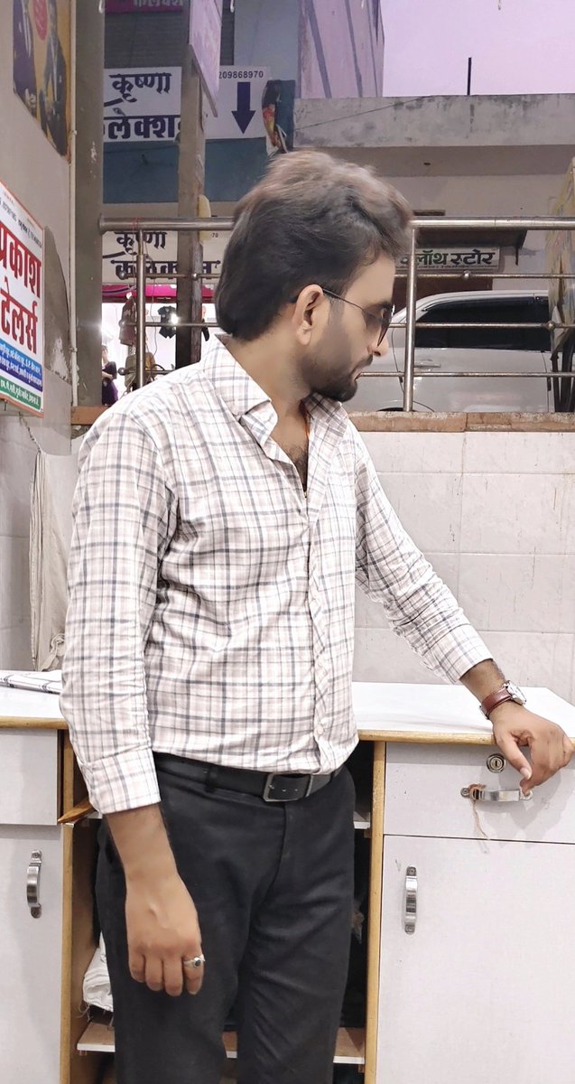 jasuugoyal's tweet photo. जो मंजिल पर मिले तुम उसके हो गए...
जिसने सफ़र में साथ दिया उसका क्या??

@jasuugoyal https://t.co/3JXmf7JHtf