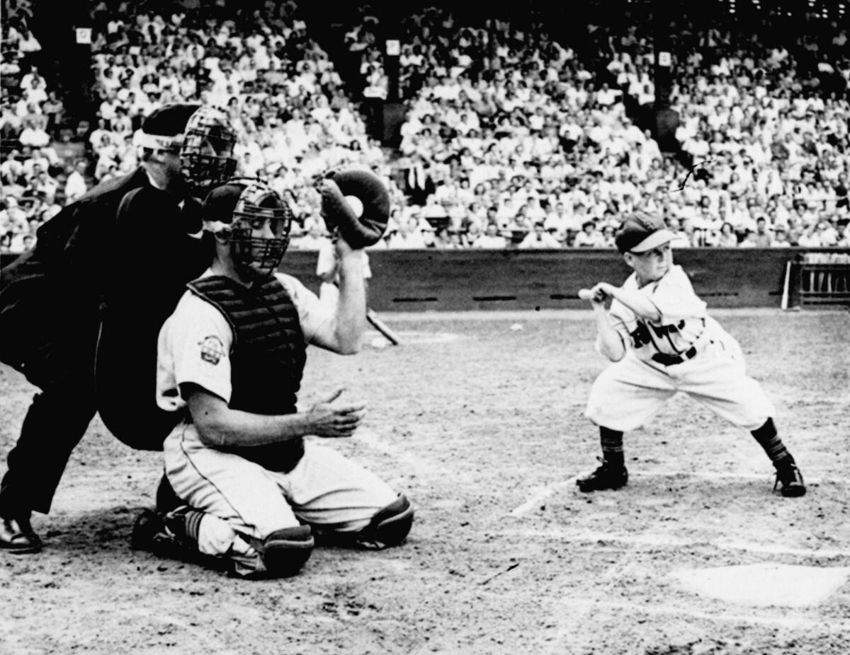 shsfan475's tweet photo. @OleTimeHardball Eddie Gaedel, career OBP 1.000. https://t.co/xS2AdzSGsA