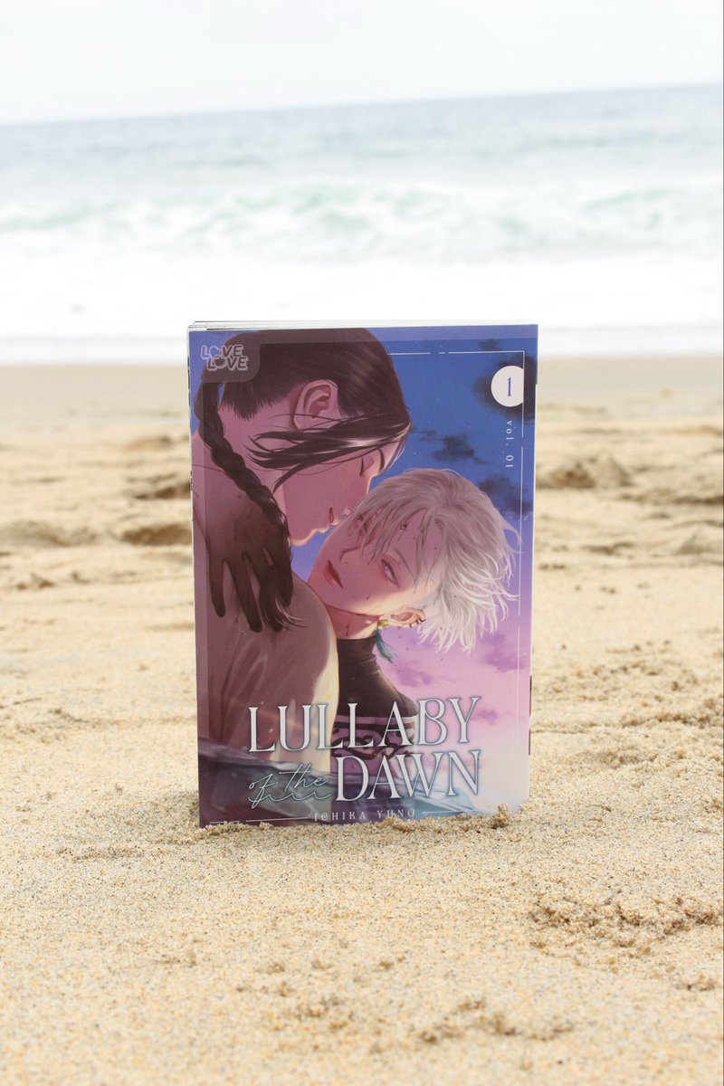 TOKYOPOP's tweet photo. 🌊 Lullaby of the Dawn by Ichika Yuno

Have you started your summer reading? https://t.co/MIJBKS07iZ