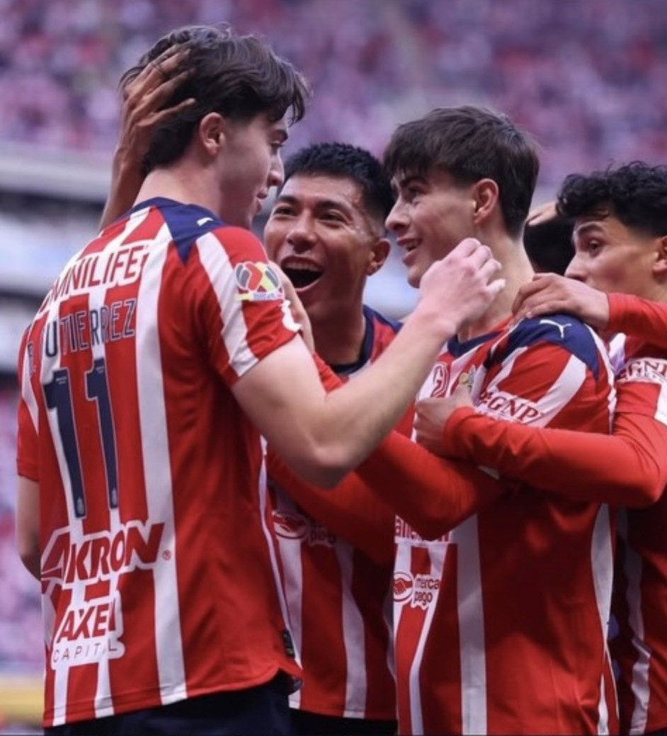 lhenhyy's tweet photo. AU #BRIMIGA 

¡10 Formas para declararte! 

O

Donde la selección mx crea un plan para que Brian por fin declare su amor por Armanado. https://t.co/JzUiOy4n9R