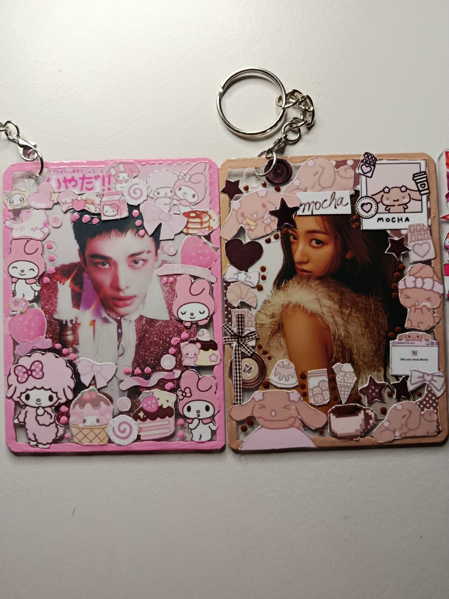 walliemedia's tweet photo. mais alguns toploaders personalizados que eu fiz durante a semana. Encomende seu toploader personalizado comigo na dm. 

🏷️ Sanrio, my Melody, mocha, sapphic, toploader, Deco, Kpop, collector https://t.co/ZvVyMXt9GU