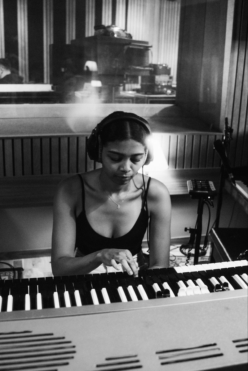 brookecombe's tweet photo. Studio pics from this week 📸

@kempstonstreet @Sam_Crowston_ https://t.co/IvuRdgzZCq