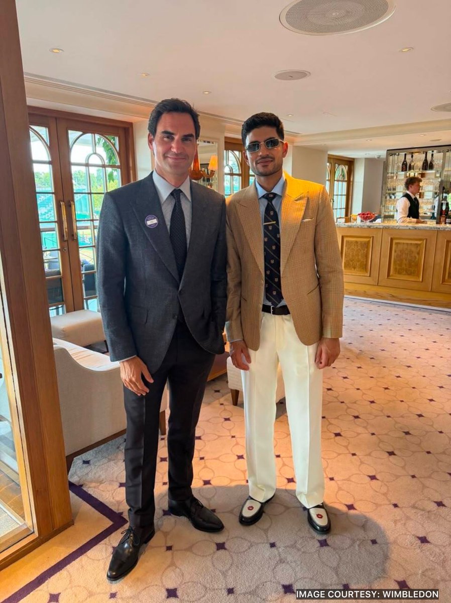 gujarat_titans's tweet photo. Two legends who love breaking records in England 😍 🤝 https://t.co/xnTafqtT4f