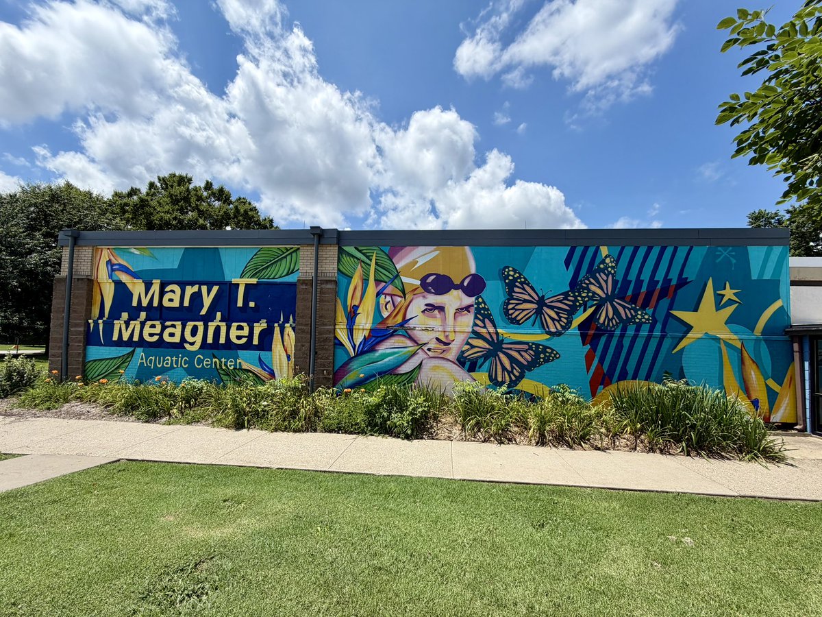 paulsummers's tweet photo. Pool 288 - Mary T. Meagher Aquatics Center - Louisville, Kentucky, USA. Home of triple gold medal winning Madame Butterfly Mary Meagher at the 1984 Olympics. #havegoggleswilltravel #marytmeagheraquaticcenter #kentucky #swimming https://t.co/popYhRLu4S