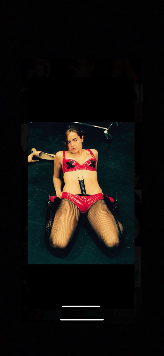 rollingstoneit tweet picture