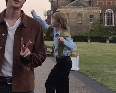jimingcfs's tweet photo. if we get a jimin dump with this outfit it’s over btw the prince vibes are too much https://t.co/G3wWpQL2Dk