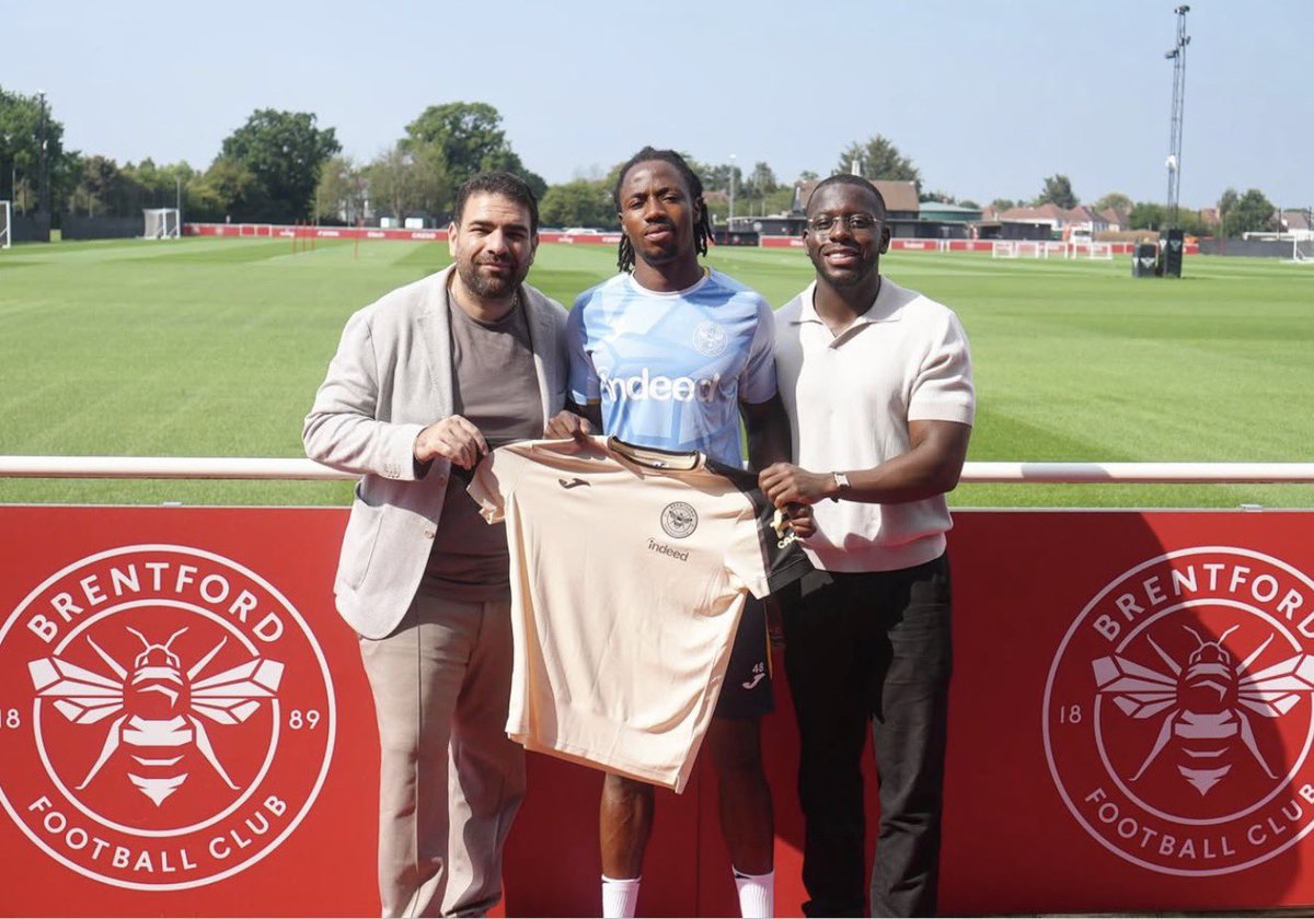 FabrizioRomano's tweet photo. 🚨🐝 Benjamin Fredrick has signed a new deal at Brentford until June 2030. 🇳🇬 https://t.co/ihAHXIC21Z
