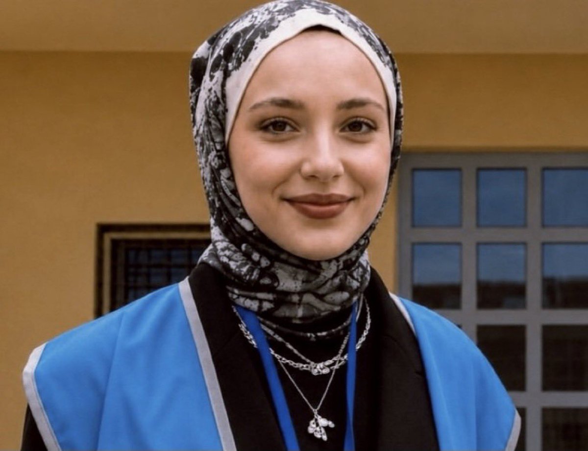 ASUDEKDN's tweet photo. Seyahat Etmek ve Aynı Evde Kalmak Suç mu?

21 yaşındaki üniversite öğrencisi Meryem Yılmaz; ailesiyle Bosna Hersek'e seyahat etmesi, babasının soruşturma geçirmiş olması ve bir arkadaşıyla aynı evde kalması gibi gerekçelerle tutuklandı.

Meryem22Vidayla Cezaevinde https://t.co/N8atBIs9Jk