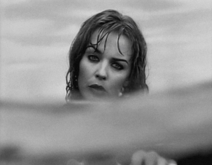 KylieTWST's tweet photo. Kylie Minogue – Where Is the Feeling? (10 Jul 1995) https://t.co/TubmEuqhbn