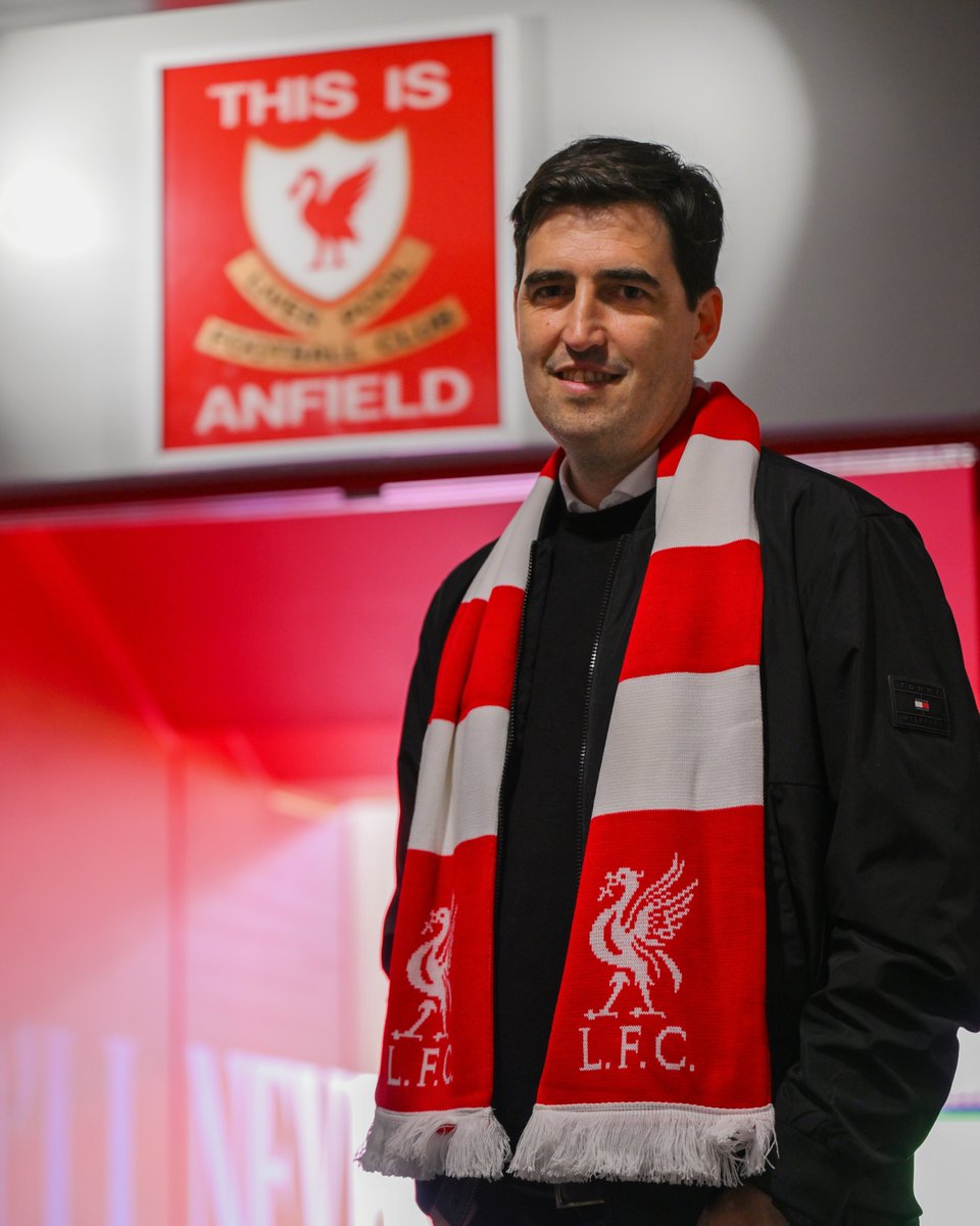 LiverpoolZNE's tweet photo. Speaking to @SkySports, Rafael Benitez highlighted Andoni Iraola's advantage of knowing the Premier League and predicted strong fan support for his playing style at Liverpool: 

"It's (Liverpool) a massive club. But I think he has an advantage - he knows the league. 

That is not easy. At the beginning when we arrived to the Premier League, it was totally different. 

But he knows the league. The fans will be very supportive, for sure. 

The way that he wants to play, I think they like that. And I think he has great possibilities to do well."