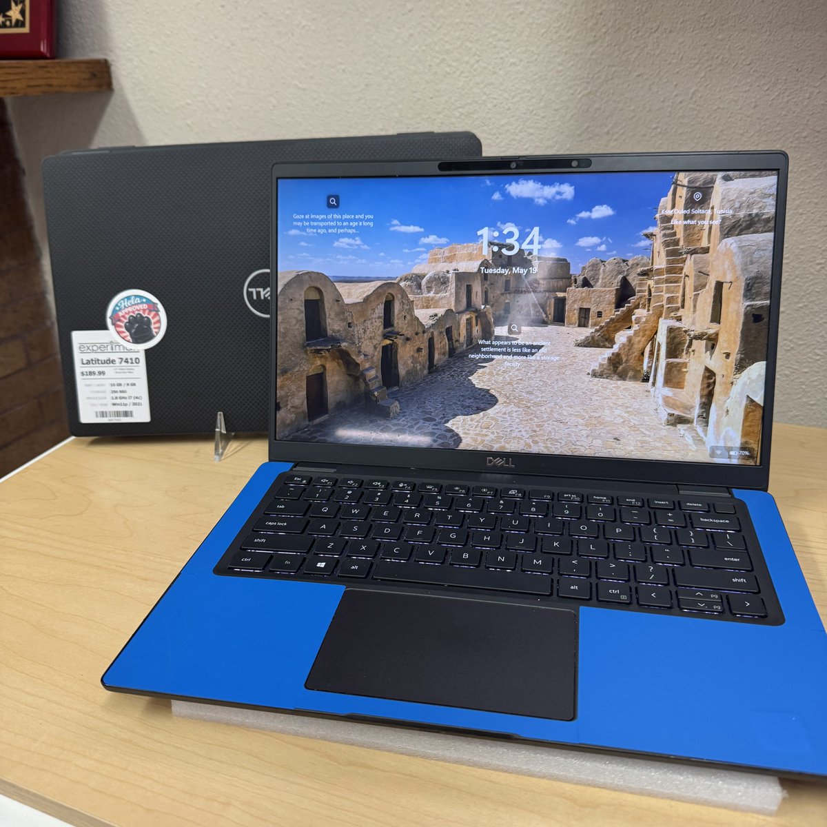 ExperimaxCR's tweet photo. Riverfest Hela Deals!  Saturday, 11 July, 10 am to 1 pm.  Stop by for a free phone port cleaning (yes, you NEED it).  Tablets $159 &amp; up.  Laptops $179 &amp; up! Custom phone screen protectors 40% off. https://t.co/18iiCkTZPJ