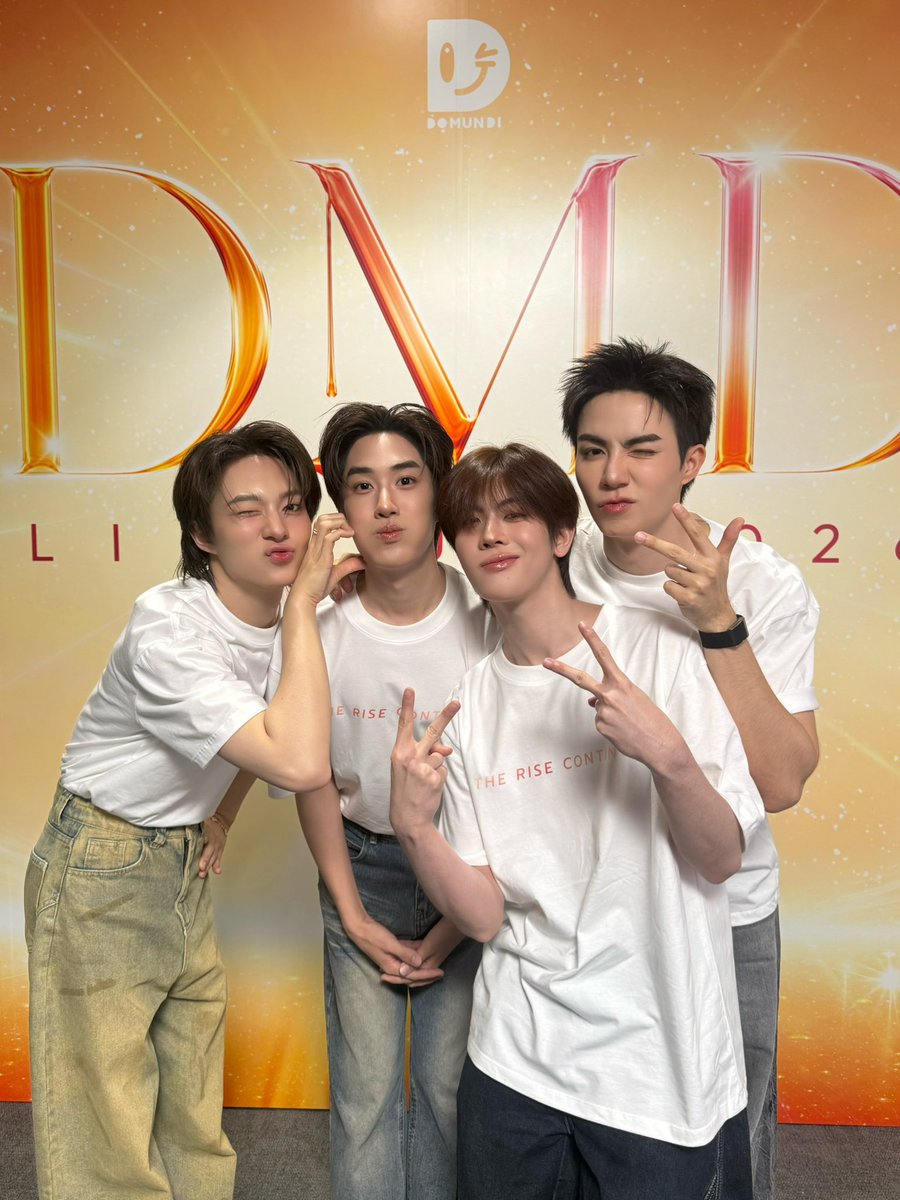 sxn1x4's tweet photo. แล้วเมื่อไหร่สองคู่นี้จะได้เล่นซีรี่ย์ด้วยกันคะ ป้าถาม https://t.co/z8AMTAPz5j