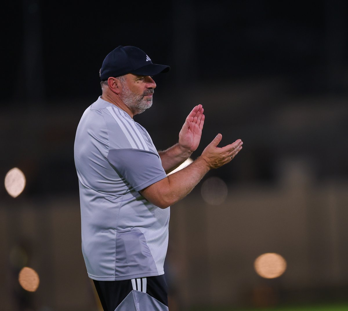 AlNassrFC's tweet photo. يومٌ جديـد .. عمـلٌ يتجـدّد 👍 https://t.co/hFZTdrt6Xg