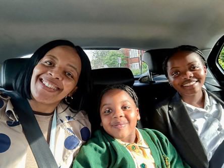 JacintaNgobese's tweet photo. Guess where the Zimbabwean who killed his wife and two kids in the UK and ran away to take a flight to Zimbabwe was found just now??? Yep you got it right in the Xenophobic Banana Republic country of South Africa 🤷🏽‍♀️🤷🏽‍♀️🤡 Arrested by Interpol, this year alone I don’t know how many people on interpol have been found in our country just walking around freely… ‼️‼️
