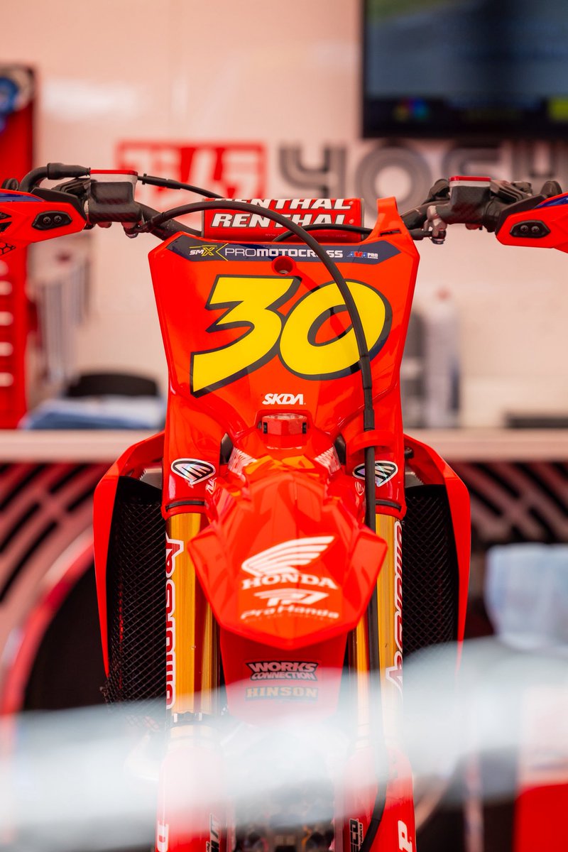 ProMotocross's tweet photo. Welcome to THE WICK 🏖️ 

#ProMotocross #SMX https://t.co/mM3RpwjqTH