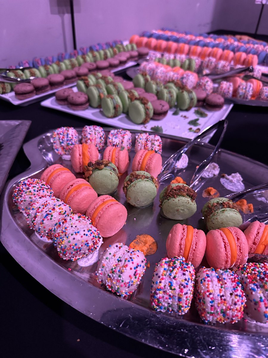 BSidesPGH's tweet photo. More cookies! #BSidesPGH https://t.co/wuFUEXvEFJ