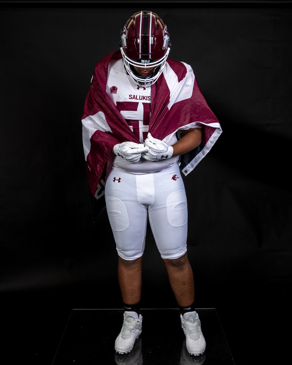 cohen_cole7615's tweet photo. Enjoyed my visit to @SIU_Football Can’t wait to come back!!! @CoachM_Fair @CoachJenk10 @Coach_DClark https://t.co/kHSv3CRwE9