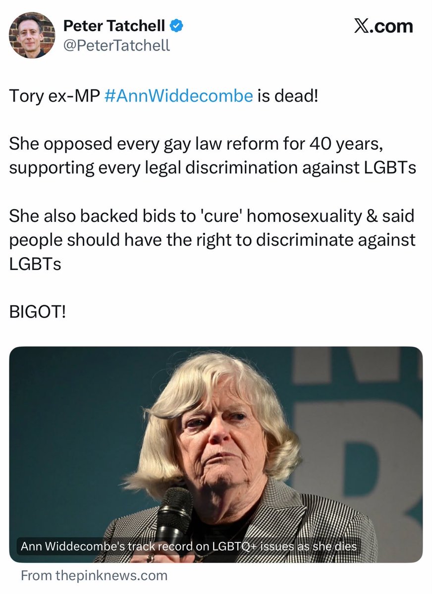 Mr_Andrew_Fox's tweet photo. He has deleted it, but I knew he would and so I screenshotted it earlier to capture the unpleasantness for posterity. https://t.co/on5OJxTzmb