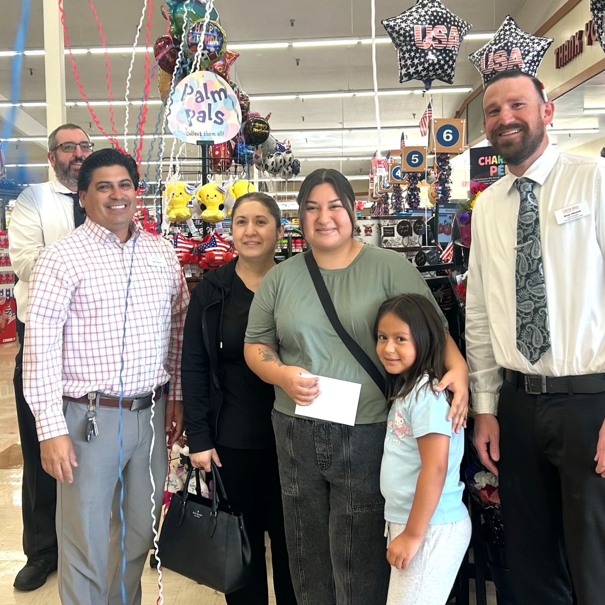 StaterBrosMkts's tweet photo. Celebrating 90 years by celebrating you! ☀️
Congrats to our latest $500 free grocery winners across Southern California.
Daily giveaways continue through August 22, 2026.
Official rules at https://t.co/wYk4CvSlfN
#90daysofsummer #staterbros90th #heartofsocal #staterteam https://t.co/892vTSW2OK
