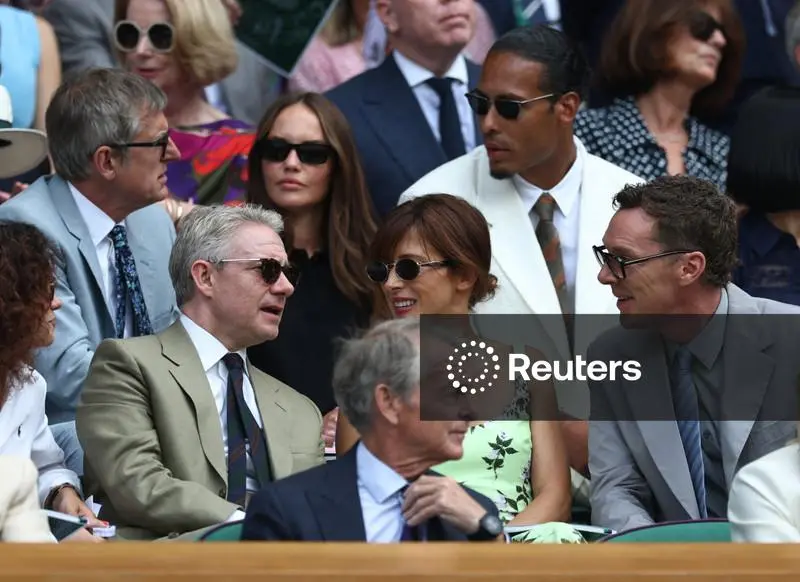 TimTietjens's tweet photo. 😃Happy #FreemanFriday Martin with Rachel💞and Ben with Sophie💞at Wimbledon🎾wish a fantastic weekend to all out there🥰 #MartinFreeman😎#BenedictCumberbatch🍓 https://t.co/n9qzlRNRMp