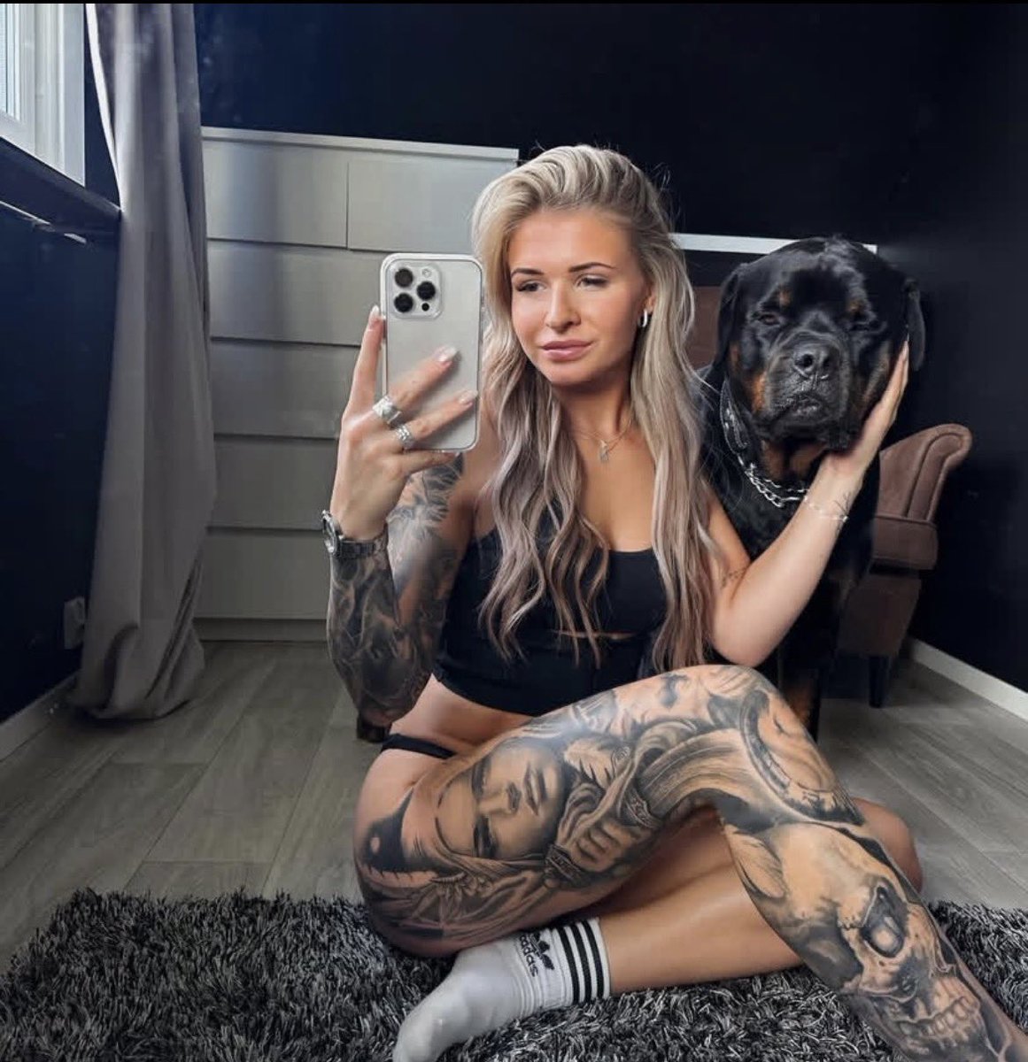 Sabrinapaw0's tweet photo. PROUDLY A DOG MOM☺️🐕‍🦺🍆

https://t.co/B3UXhtOvAI

#k9girl #zoopride #zoophilepride 
#dogcum #doggy #knotpullout #artofzoo #creampie #knot https://t.co/sMyTqN5wGA