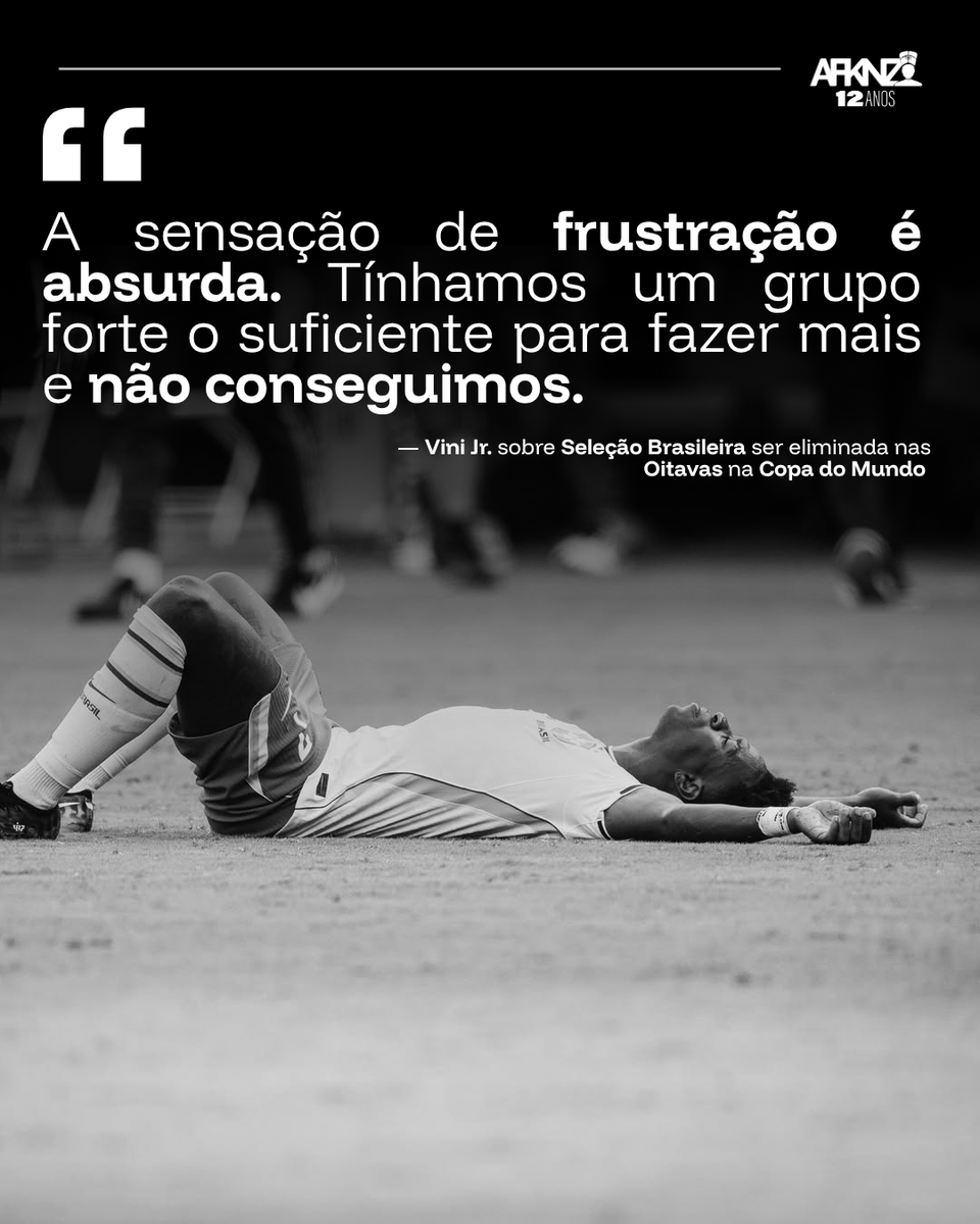 africanize_'s tweet photo. 🚨VINI JR. FALA PELA PRIMEIRA VEZ APÓS A SELEÇÃO BRASILEIRA SER ELIMINADA NAS OITAVAS:

"Quase quatro anos depois e novamente pensando no que escrever após uma frustração em Copa do Mundo.

Vi tantas pessoas de todas as idades me apoiando, abraçando nosso sonho, que seria injusto manter o silêncio. Mas precisava de uns dias para refletir.

Vestir a camisa da Seleção é o maior orgulho da minha vida, e sair de uma Copa nas oitavas é um sentimento difícil de explicar.

Sei o quanto me preparei, o quanto me concentrei, o quanto queria isso por vocês, pela minha família.

A sensação de frustração é absurda. Tínhamos um grupo forte o suficiente para fazer mais e não conseguimos.

Peço desculpas e lutarei pelo nosso sonho de voltar ao topo do mundo."