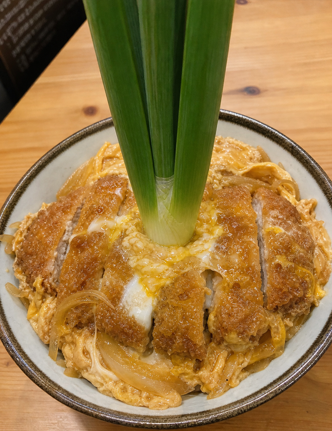ロムスカ大佐ちゃん(リア充バルス強化月間) tweet media