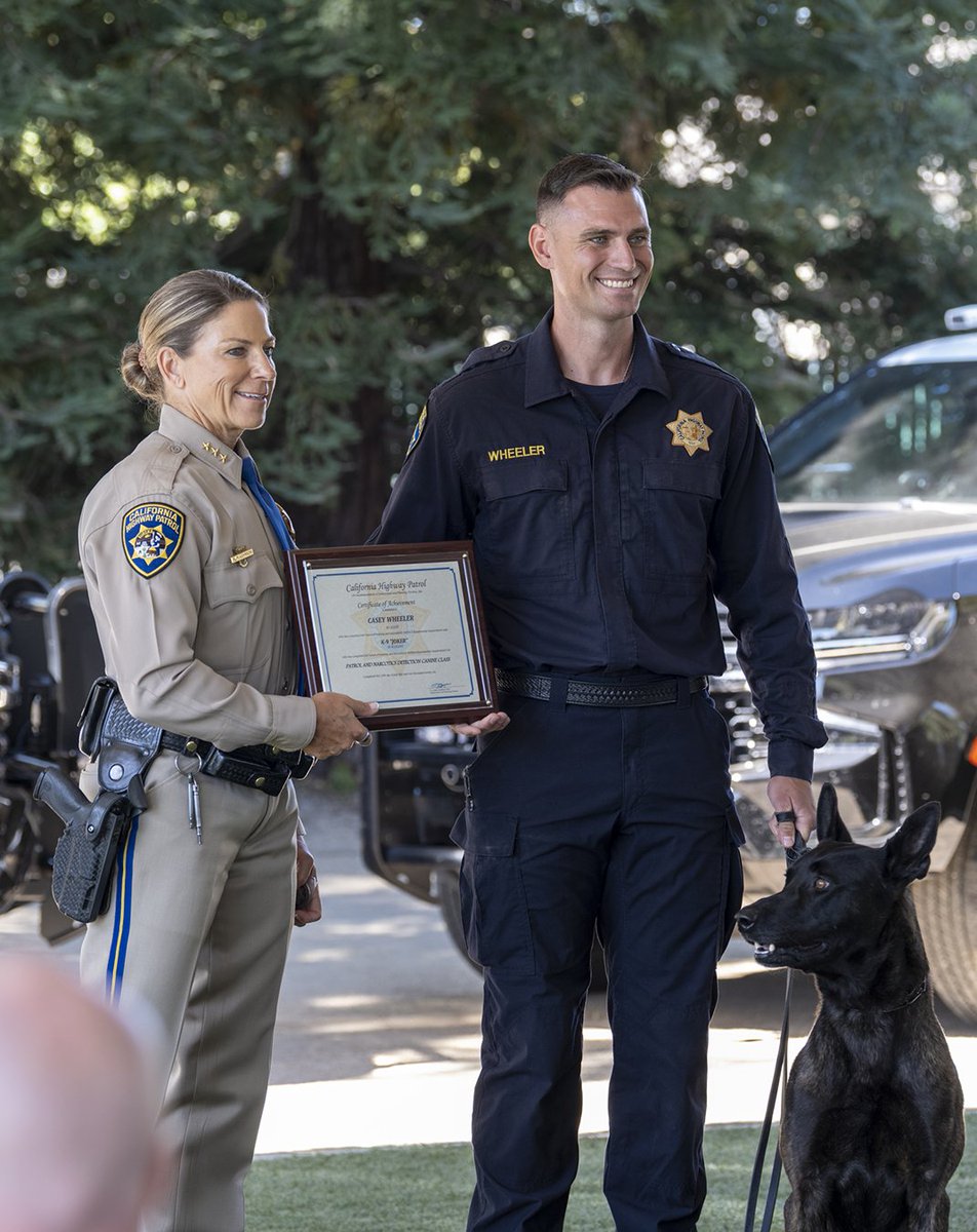 CHP_HQ's tweet photo. Six K-9 teams. Countless hours of training. One mission: serving California. 

Today, we celebrated the graduation of six exceptional K-9 teams, recognizing the dedication, discipline, and partnership between each handler and their four-legged partner.

🔗 https://t.co/E2KdLIwH8K https://t.co/qPjebiUUKe