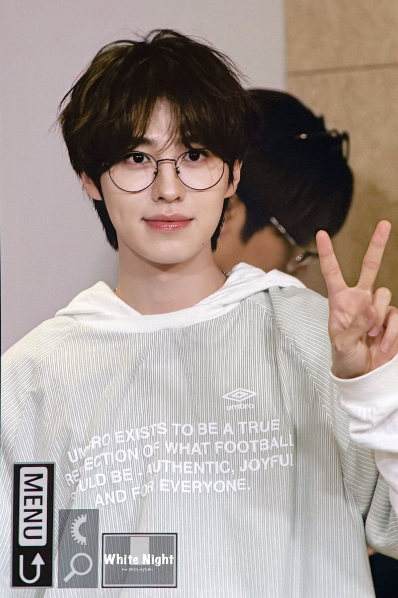 WhiteNight_124's tweet photo. 260710

#에이든 #AYDEN #이펙스 #EPEX https://t.co/YOEU8xNVaJ