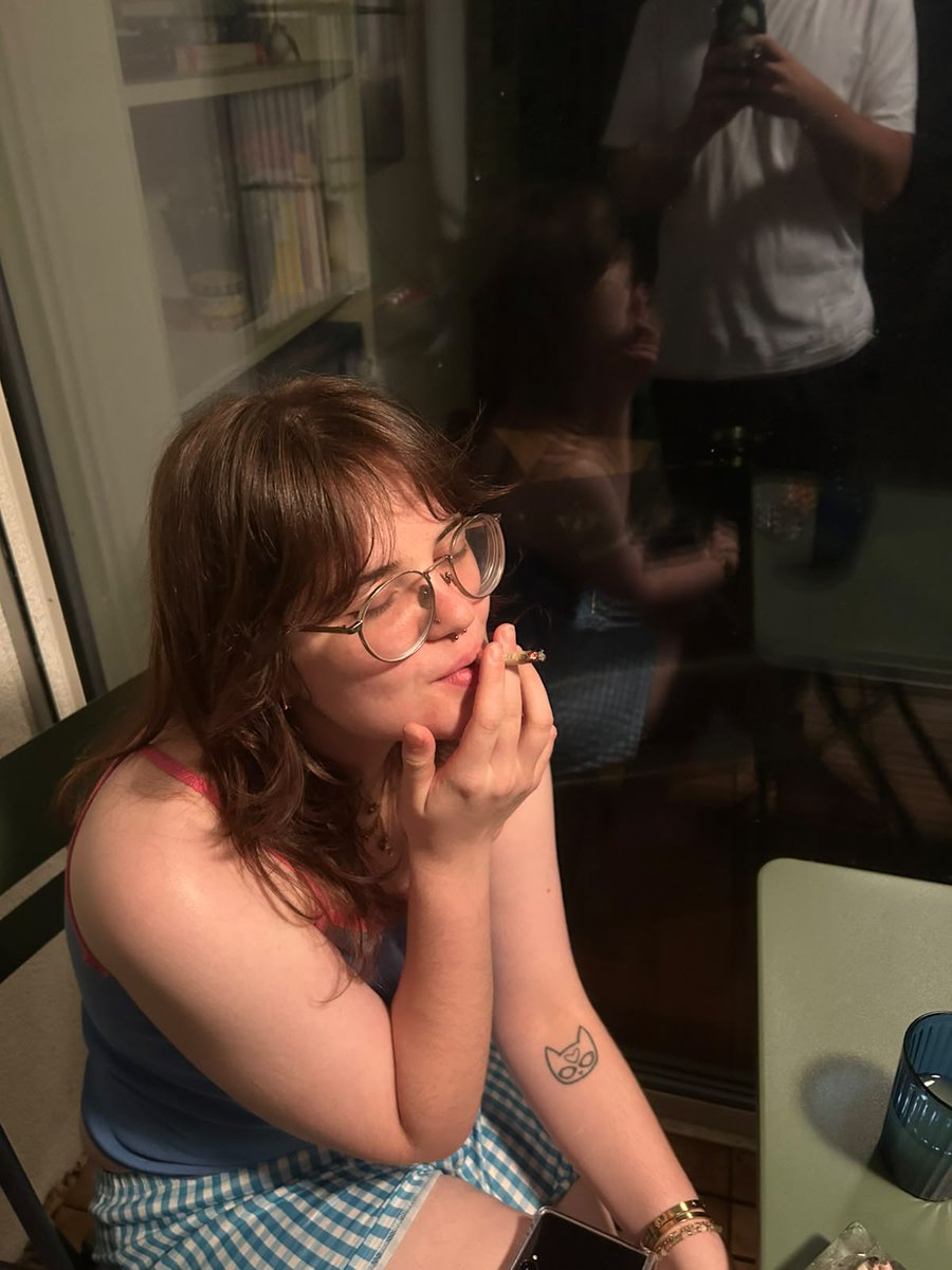 m00dym00nie's tweet photo. "RIP Prometheus u would have loved BIC" https://t.co/5MibgPVT8e