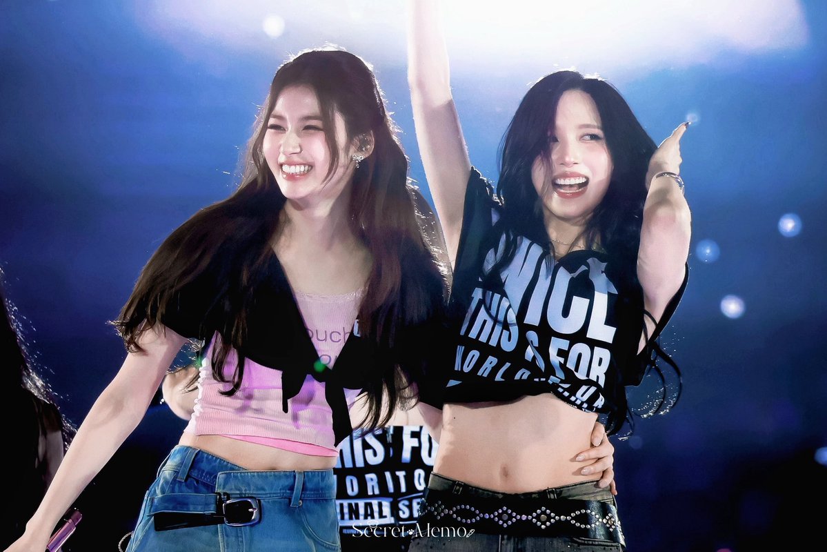 zou77Z_misana's tweet photo. π₯°πππββ¬ππ
#misana #37line #2na #γγ΅γ #λ―Έμ¬λ https://t.co/lP8BkzcyKE