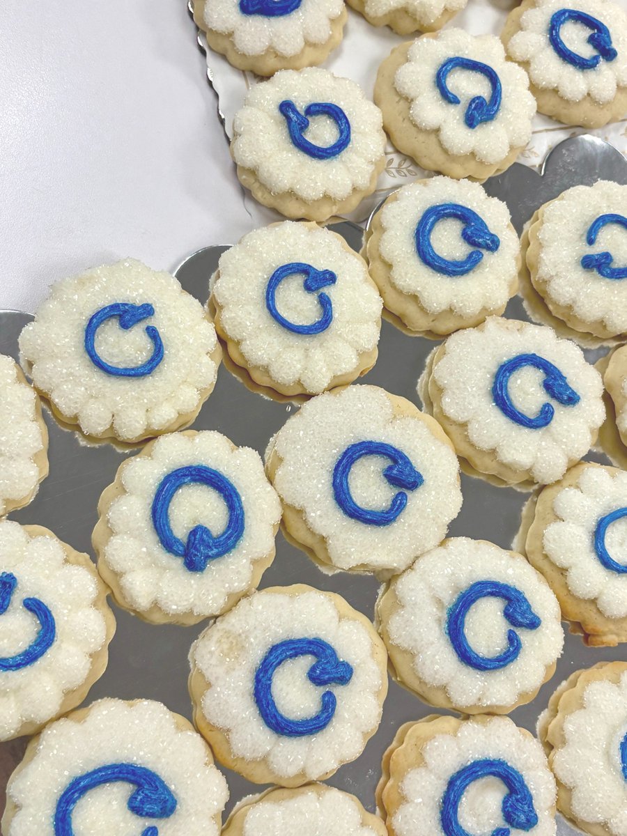 ONeilPrinting's tweet photo. Sweet meets savory. 🍪🔥

We celebrated National Sugar Cookie Day with cookies from Sassy’s Bakery and a BBQ from Little Miss BBQ.

Safe to say… both delivered and as you can tell from the photos the BBQ went fast! 
 
#ONeilPrint #MessagingThatMatters #PrintingSolutions https://t.co/69LVGYgrla