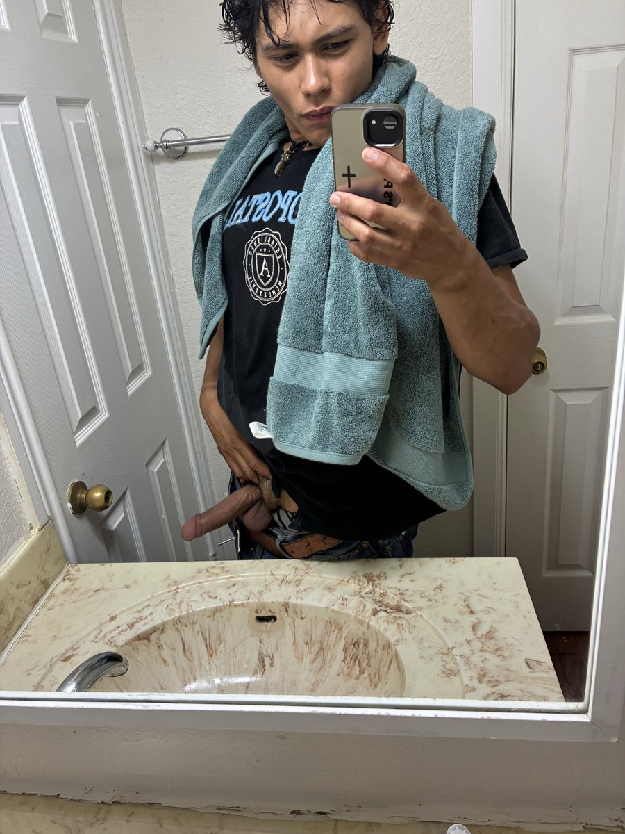AdolfOfficalAcc's tweet photo. #atx #hung #latino #cock https://t.co/9AgA9OFn43