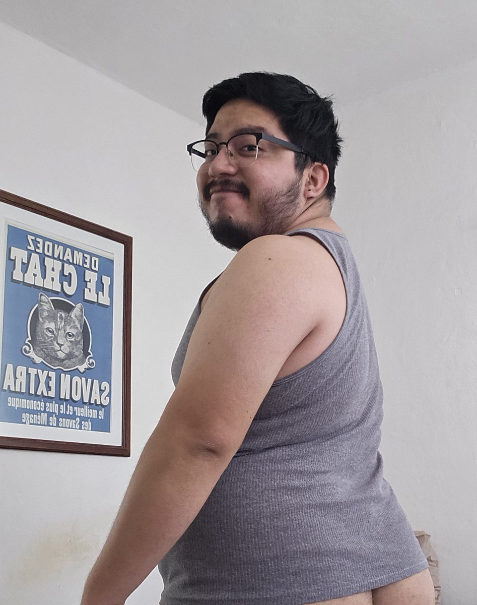 notpandahashira's tweet photo. Happy Fat Boy Friday https://t.co/46Q4QEG4c5